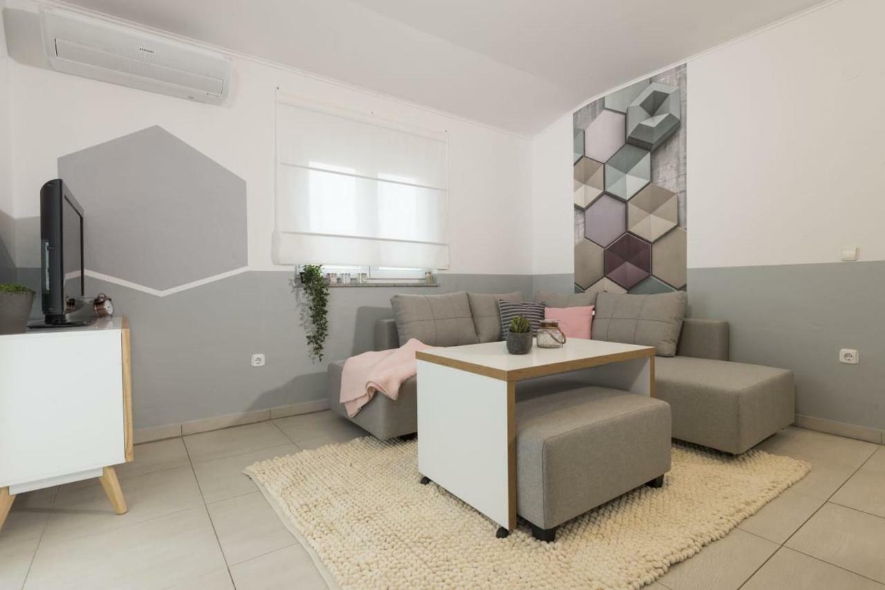Jela Apartments Nin Εξωτερικό φωτογραφία